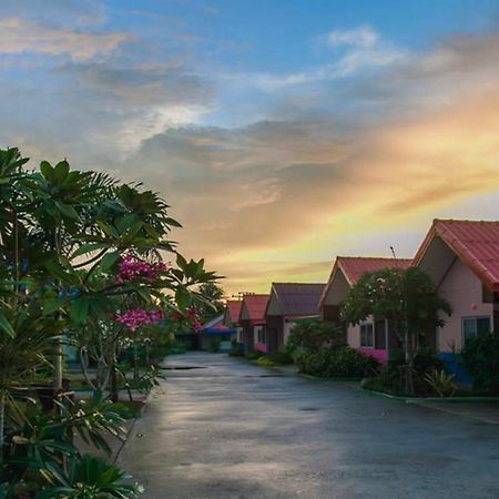 Pumarin Resort Хатъяй Экстерьер фото